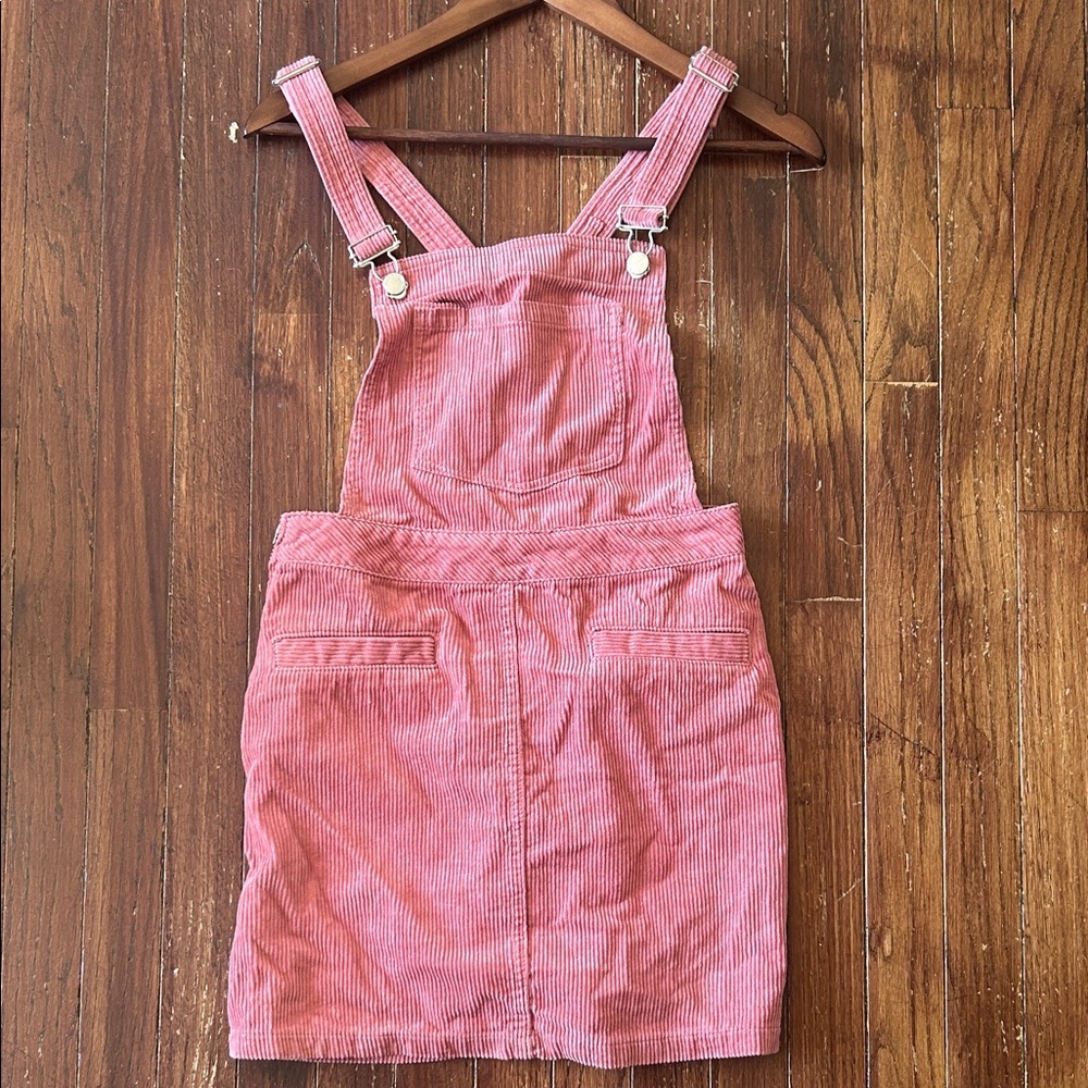NWT H&M Divided Overall Skirt in Dusty Pink Size 4
